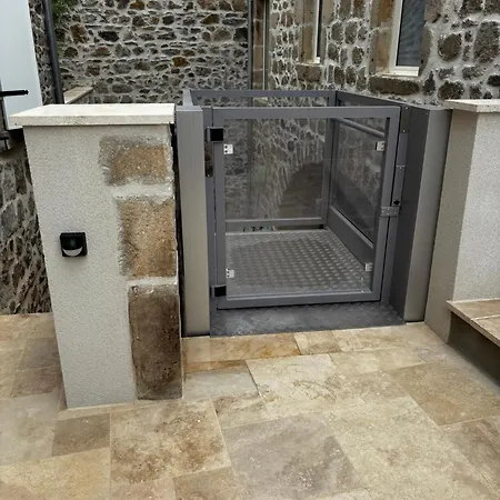 La Maison Des Papes