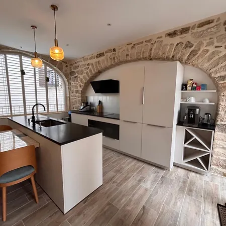 La Maison Des Papes Holiday home